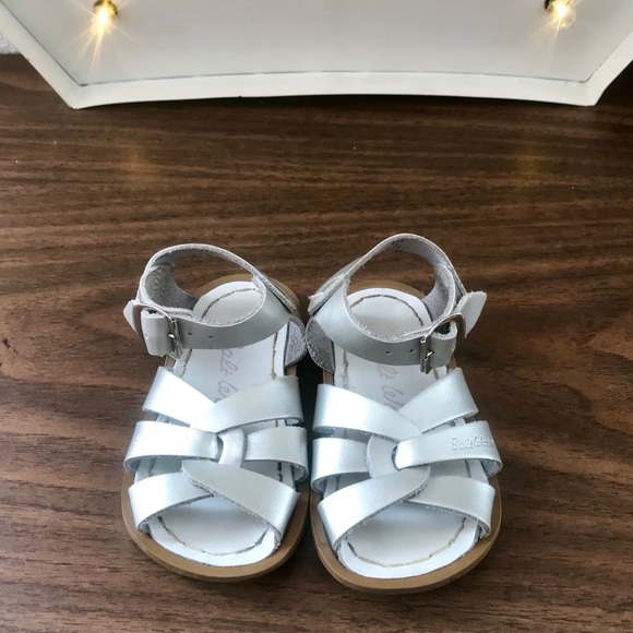 salt water sandals silver